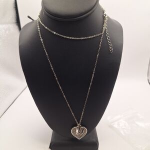 NWT Paparazzi Letters of Love Necklace & Earrings -  I 🤍 U - 32"  + 2.5"